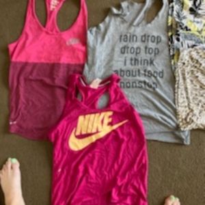 3 nike workout tops